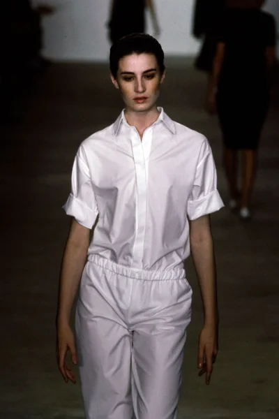 Look 2